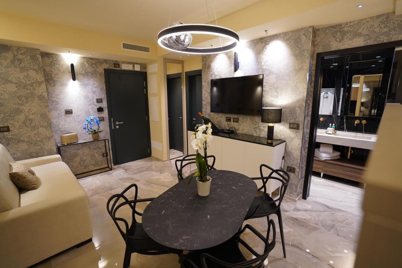 Hotel Arizona Riccione Buitenkant foto