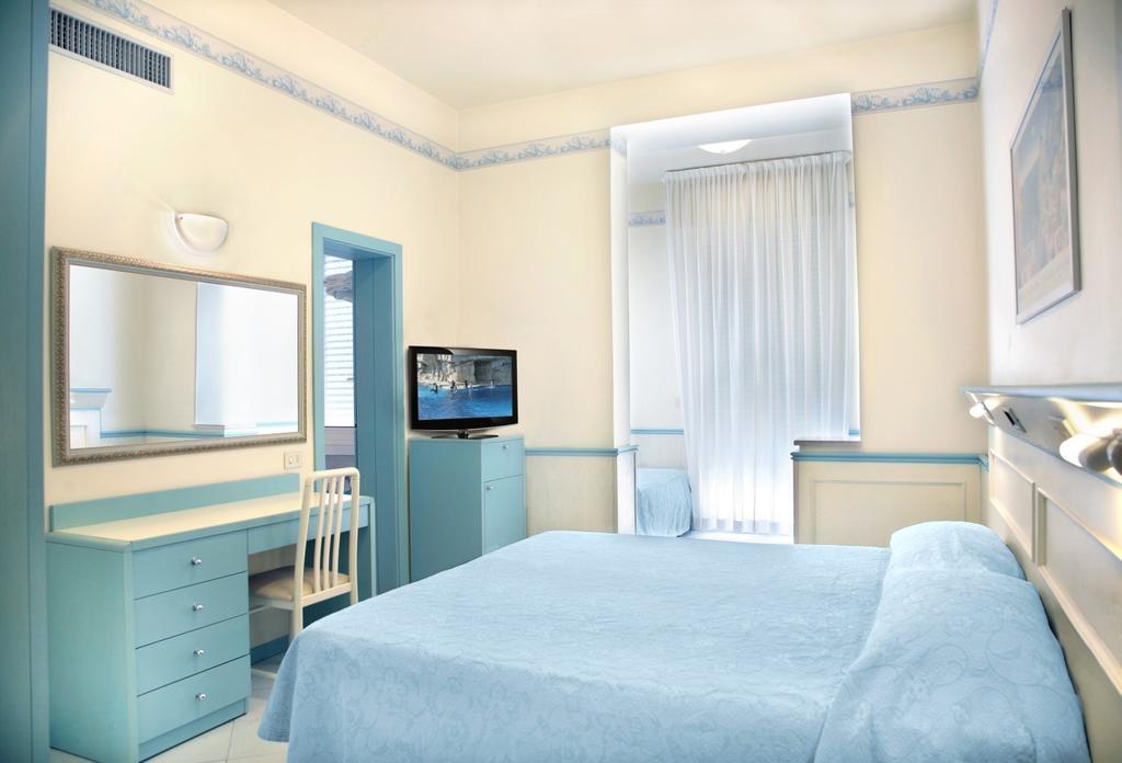 Hotel Arizona Riccione Buitenkant foto